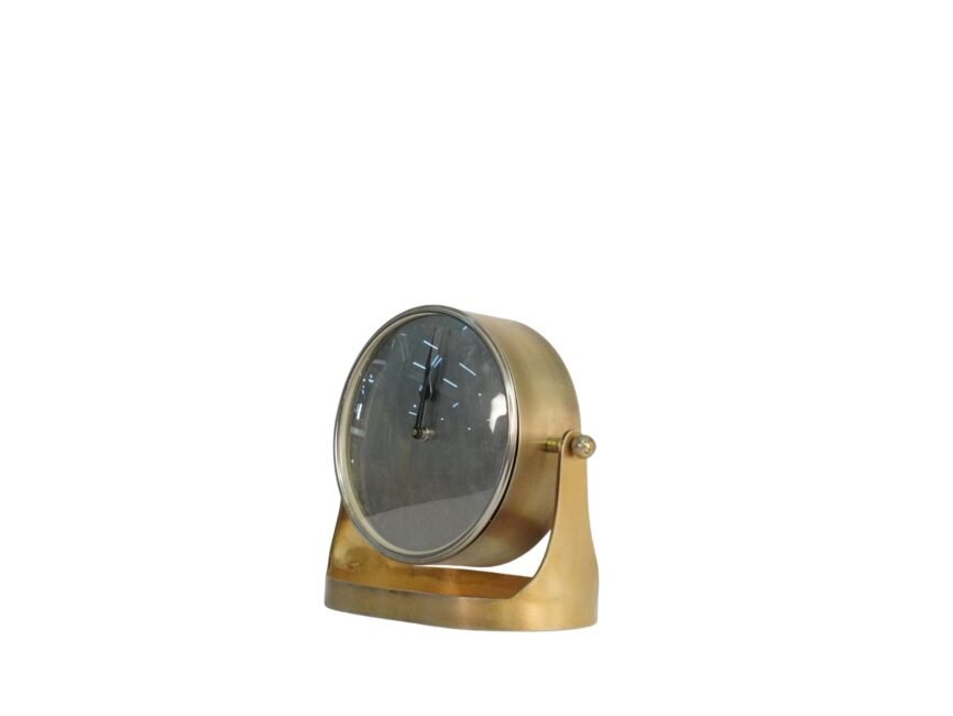 Iron forged ring design round clock